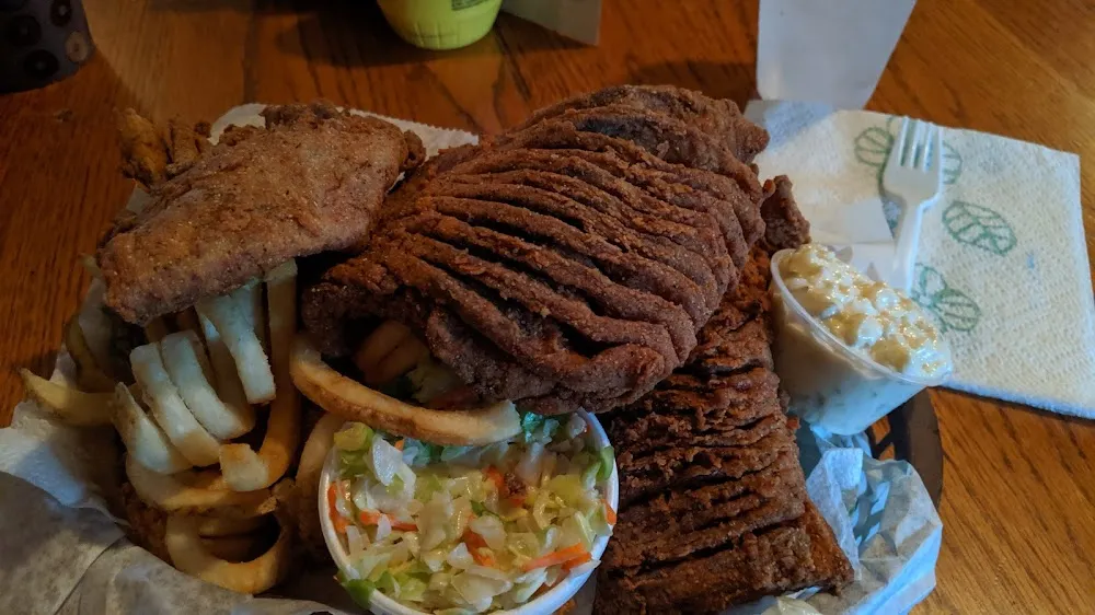 Curly Fries and Coleslaw